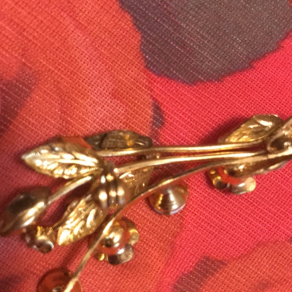 Austrian vintage Rhinestone Pin - Picture 10 of 12